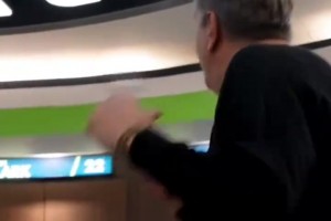 芬奇赛后：是掘金自己季后赛选择打我们，他们选错了对手！